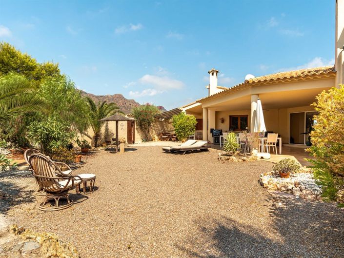 Image No.24-10 Bed Villa for sale