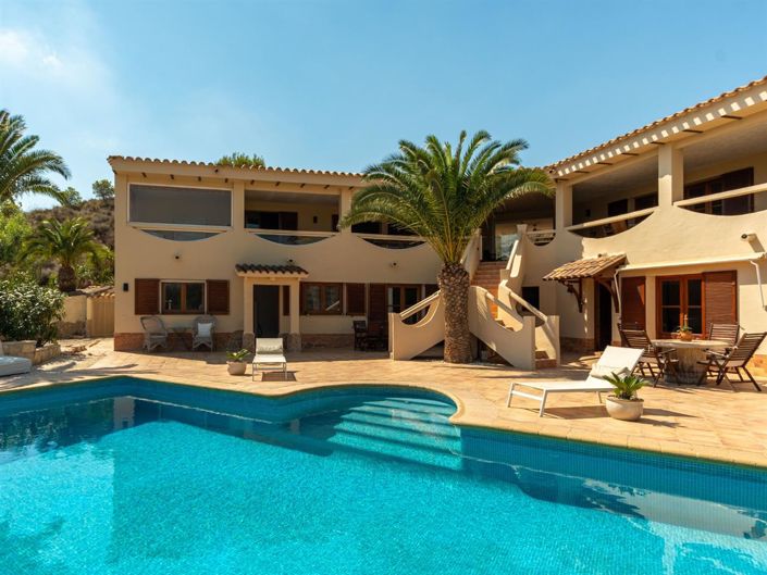 Image No.29-10 Bed Villa for sale