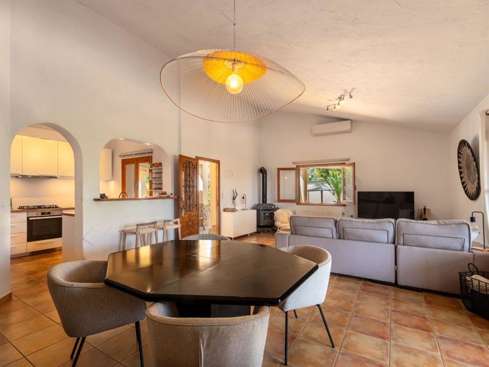 Image No.30-10 Bed Villa for sale