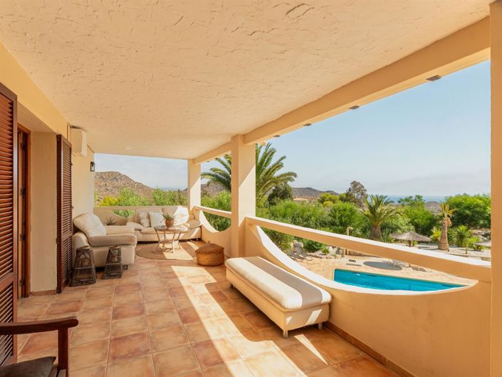 Image No.9-10 Bed Villa for sale