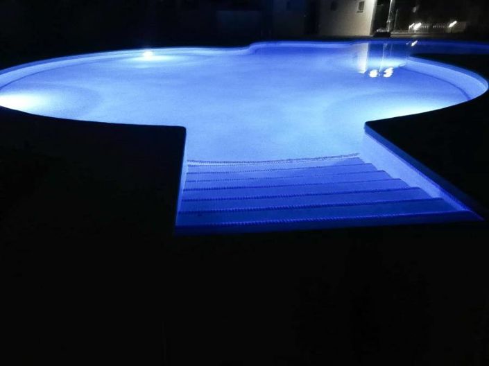 Image No.11-2 Bed Property for sale