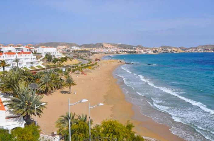 Image No.15-2 Bed Property for sale