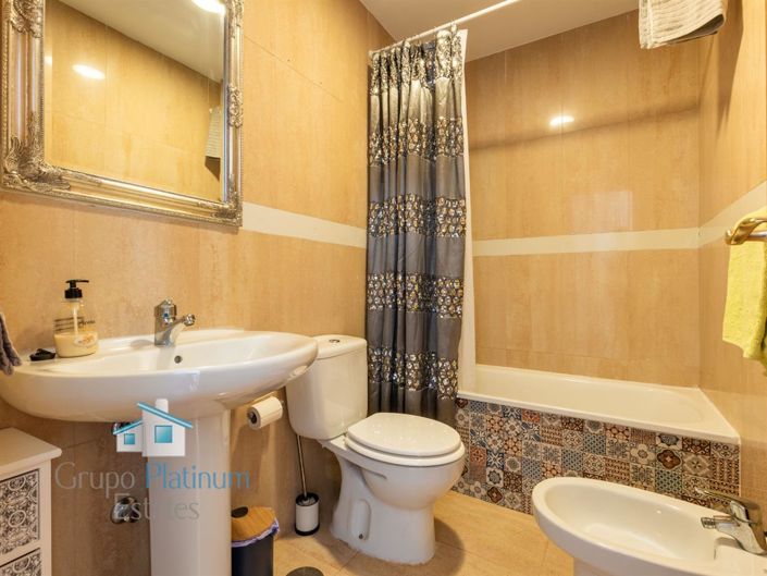 Image No.8-2 Bed Apartment for sale