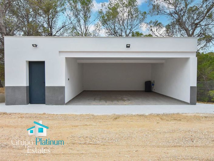 Image No.3-3 Bed Villa for sale