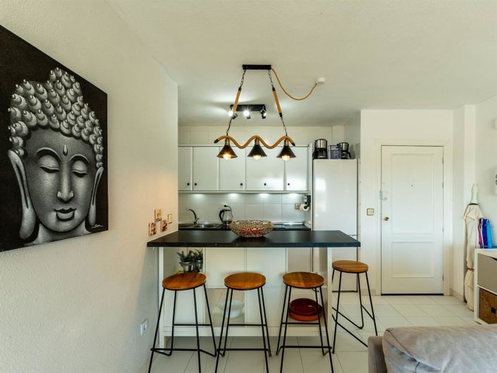 Image No.8-2 Bed Apartment for sale