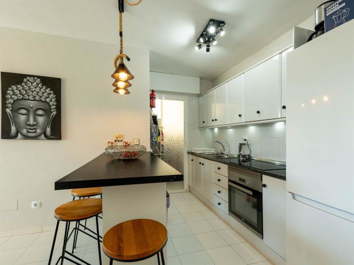 Image No.9-2 Bed Apartment for sale