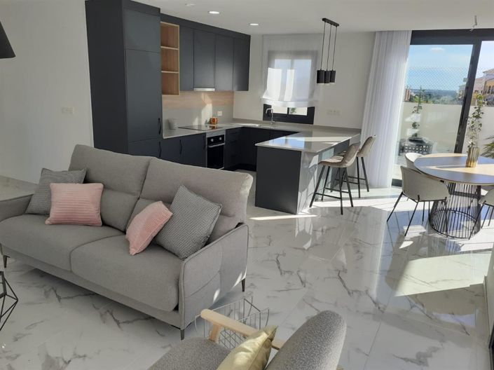 Image No.3-Villa de 3 chambres à vendre à Alicante