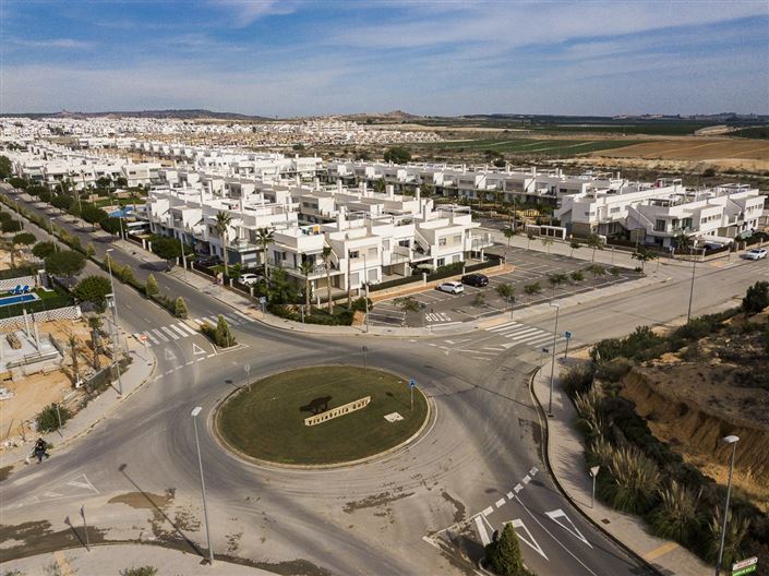 Image No.10-3 Bed Villa for sale