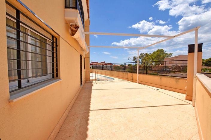 Image No.34-7 Bed Property for sale