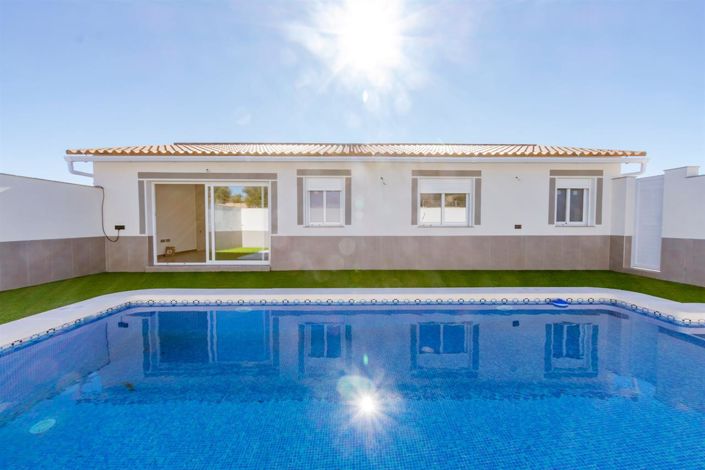 Image No.20-3 Bed Villa for sale