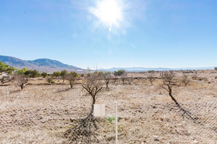 Image No.25-3 Bed Villa for sale