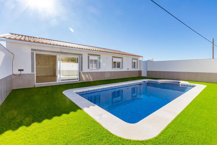 Image No.4-3 Bed Villa for sale