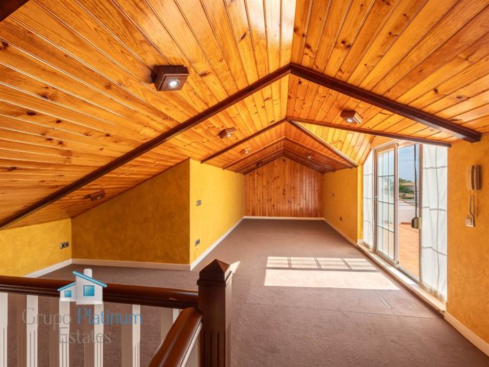 Image No.26-3 Bed Villa for sale