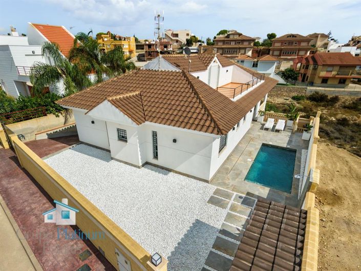 Image No.30-3 Bed Villa for sale