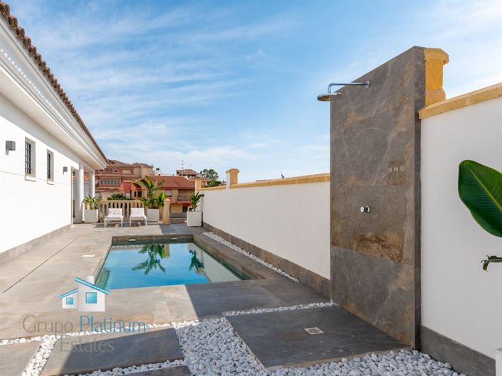 Image No.5-3 Bed Villa for sale