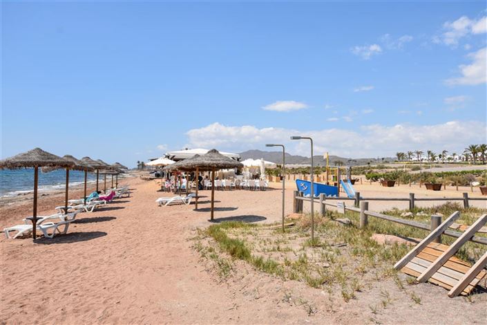 Image No.36-3 Bed Property for sale