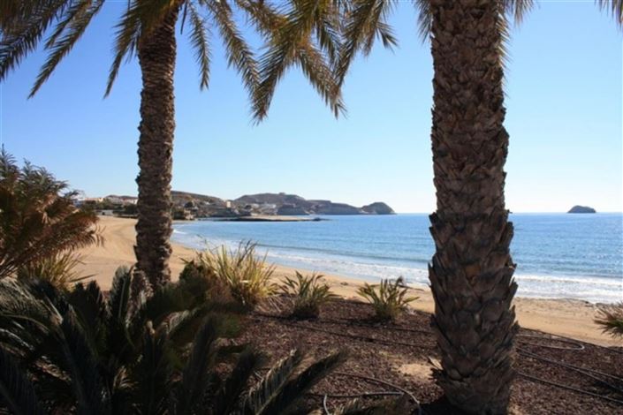 Image No.37-2 Bed Property for sale