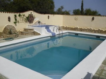 17709-villa-for-sale-in-palomares-159316-larg