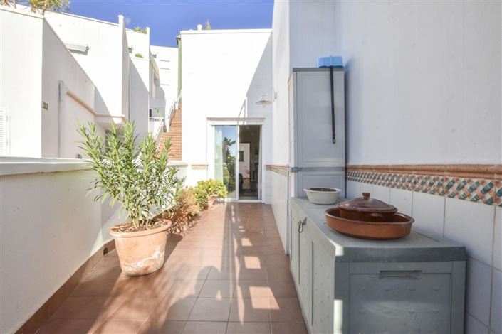 Image No.22-2 Bed Apartment for sale