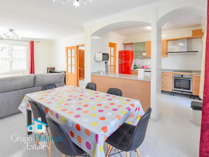 Image No.24-5 Bed Villa for sale