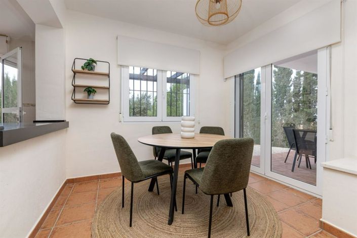 Image No.13-3 Bed Villa for sale