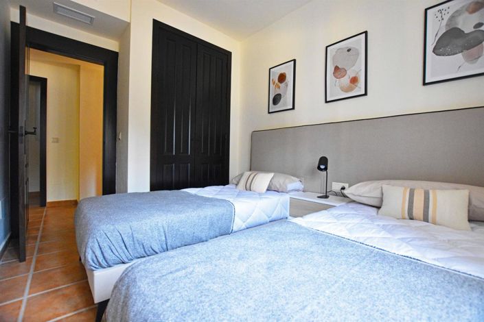 Image No.17-3 Bed Villa for sale