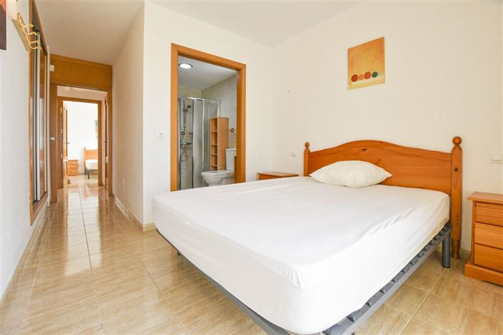 Image No.22-3 Bed Apartment for sale