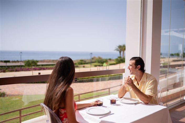 Image No.11-2 Bed Property for sale