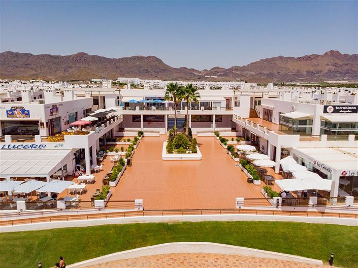 Image No.11-3 Bed Property for sale