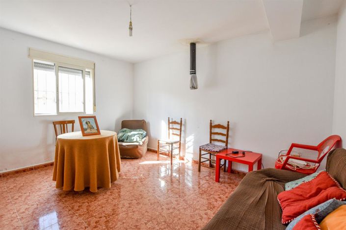 Image No.7-2 Bed Villa for sale