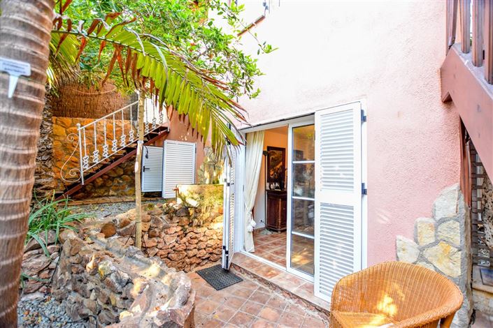 Image No.19-6 Bed Villa for sale