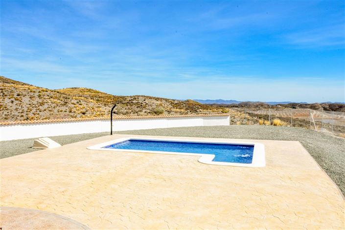 Image No.18-5 Bed Villa for sale