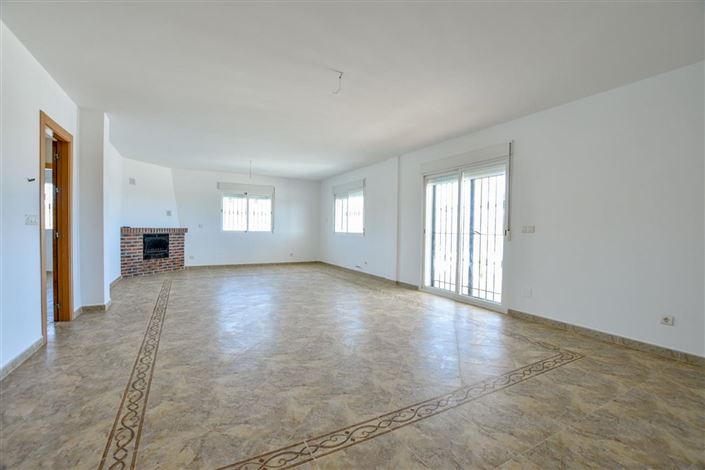 Image No.21-5 Bed Villa for sale