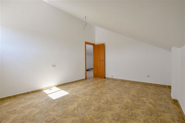 Image No.37-5 Bed Villa for sale