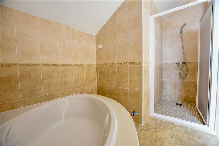 Image No.40-5 Bed Villa for sale