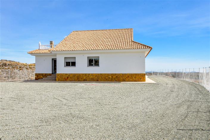 Image No.8-5 Bed Villa for sale