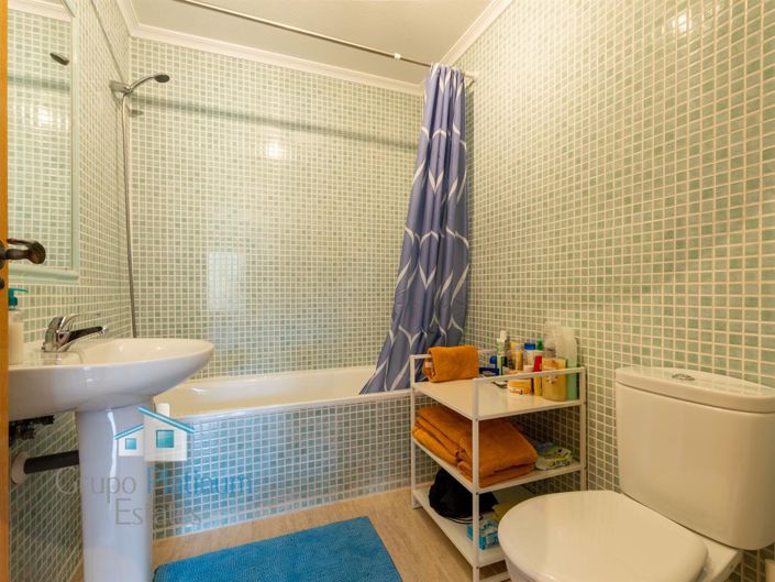Image No.11-2 Bed Apartment for sale