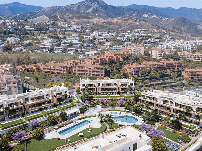 Image No.1-Propriété de 2 chambres à vendre à Estepona