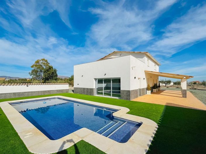 Image No.1-5 Bed Villa for sale
