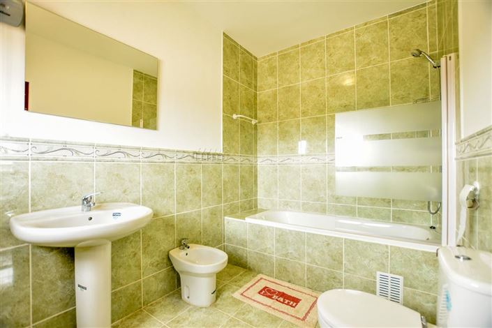 Image No.19-3 Bed Villa for sale