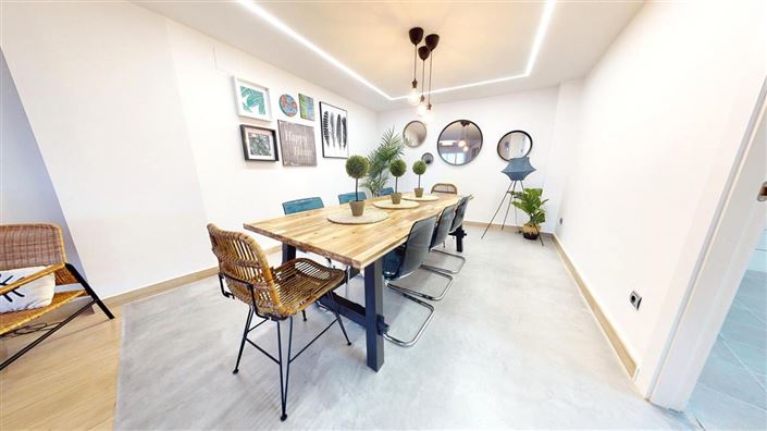 Image No.2-3 Bed Property for sale