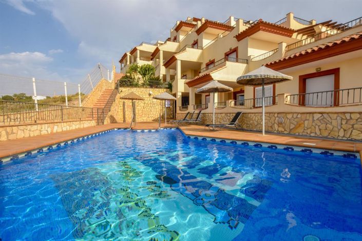 Image No.2-2 Bed Property for sale