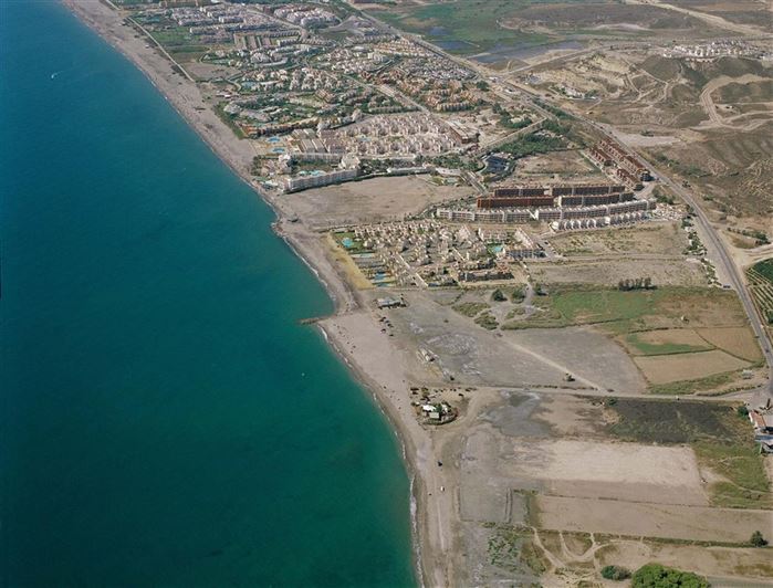 Image No.33-2 Bed Property for sale