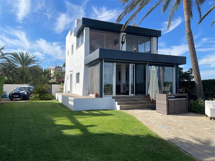 Image No.3-Villa de 5 chambres à vendre à Vera Playa