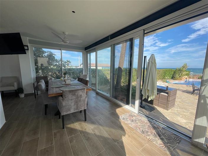 Image No.2-Villa de 5 chambres à vendre à Vera Playa