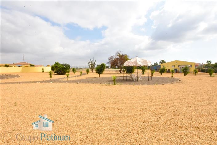 Image No.11-7 Bed Villa for sale