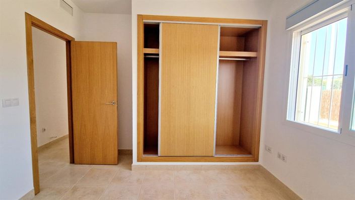 Image No.15-3 Bed Villa for sale