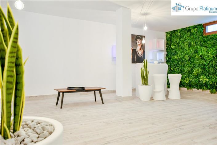 Image No.27-3 Bed Villa for sale