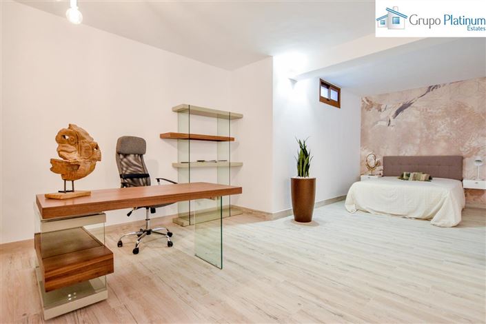 Image No.28-3 Bed Villa for sale