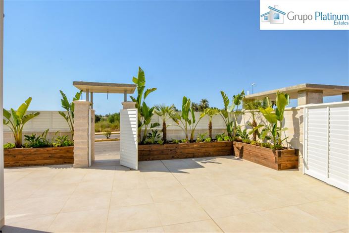 Image No.6-3 Bed Villa for sale